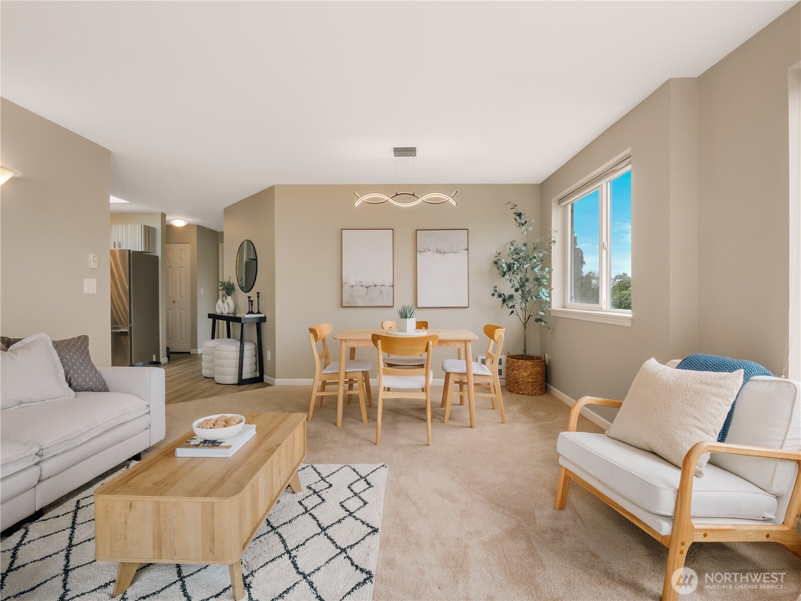 5624 Roosevelt Way NE Unit: 302