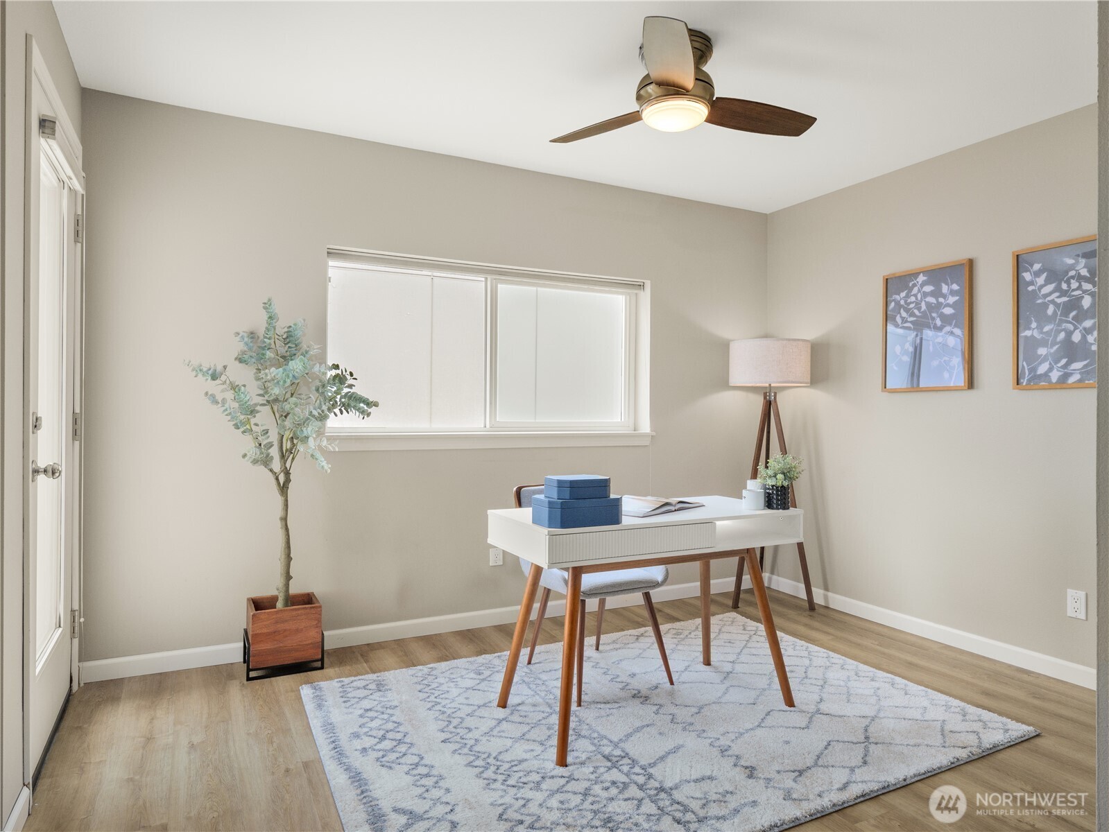 5624 Roosevelt Way NE Unit: 302
