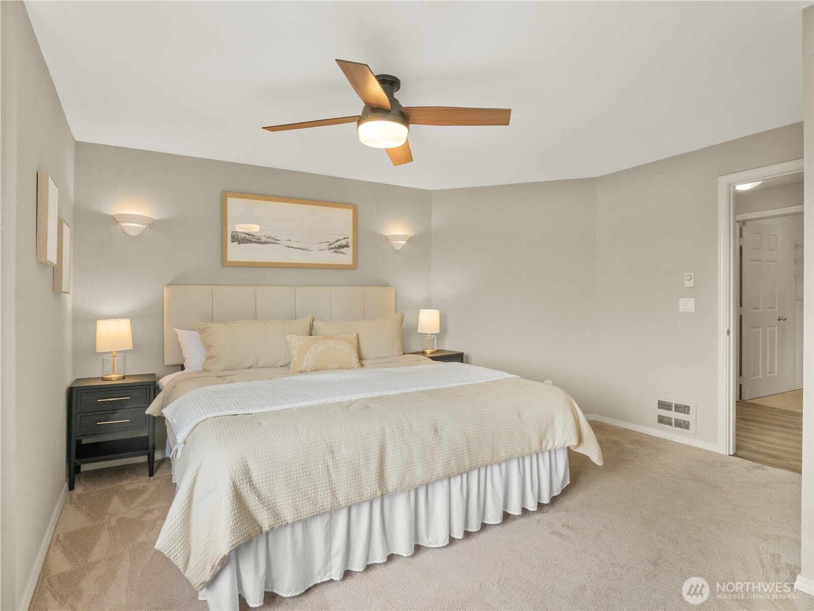 5624 Roosevelt Way NE Unit: 302