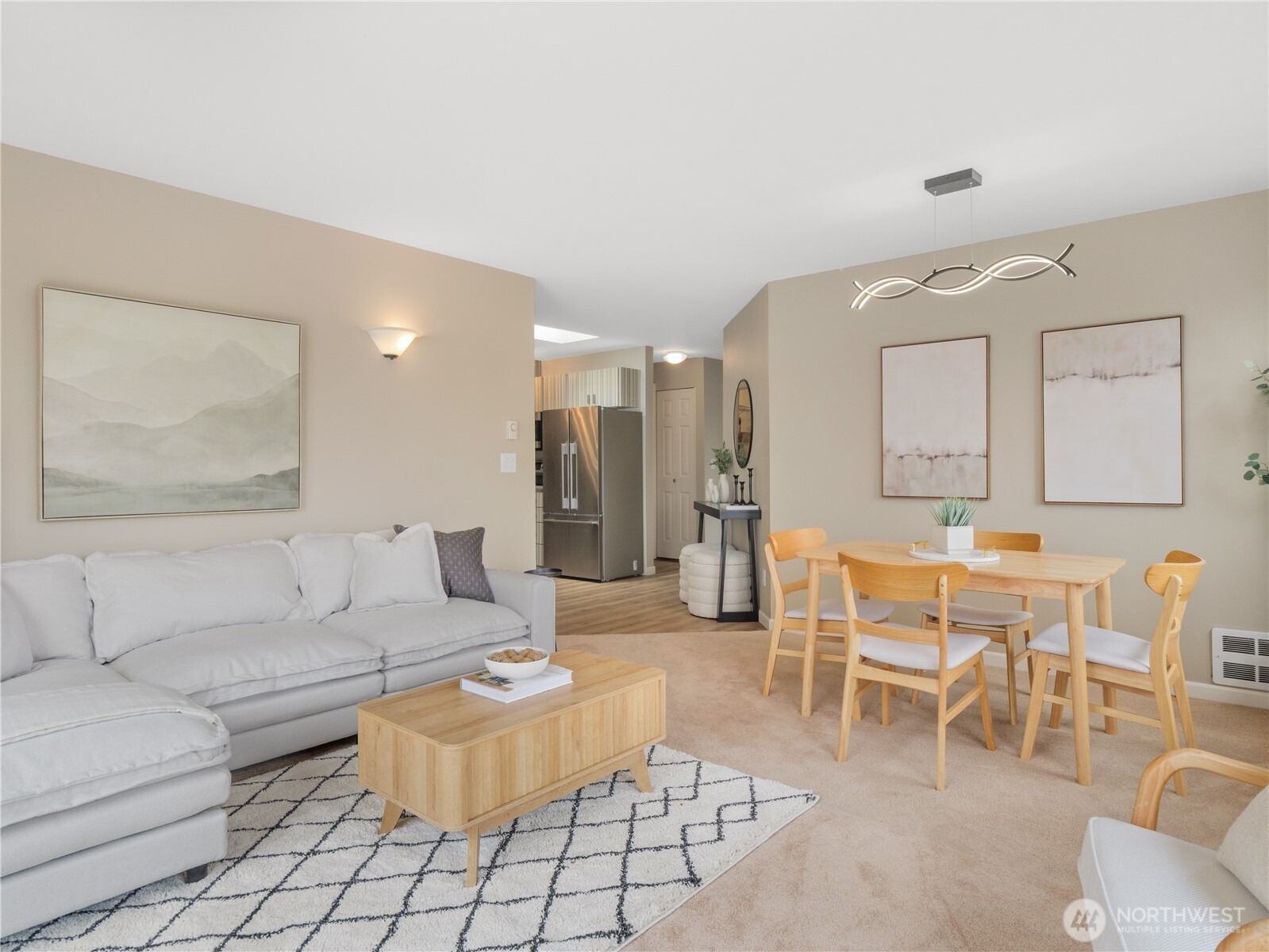 5624 Roosevelt Way NE Unit: 302