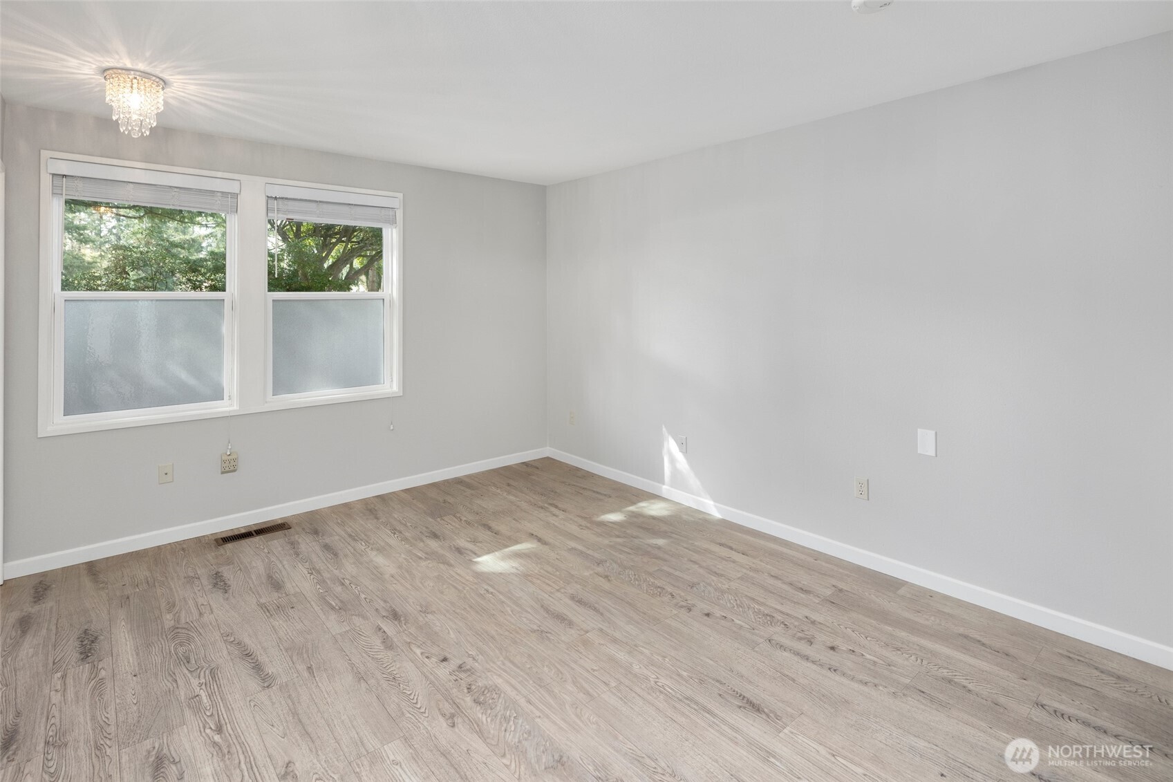 4084 220th Place SE Unit: 1038