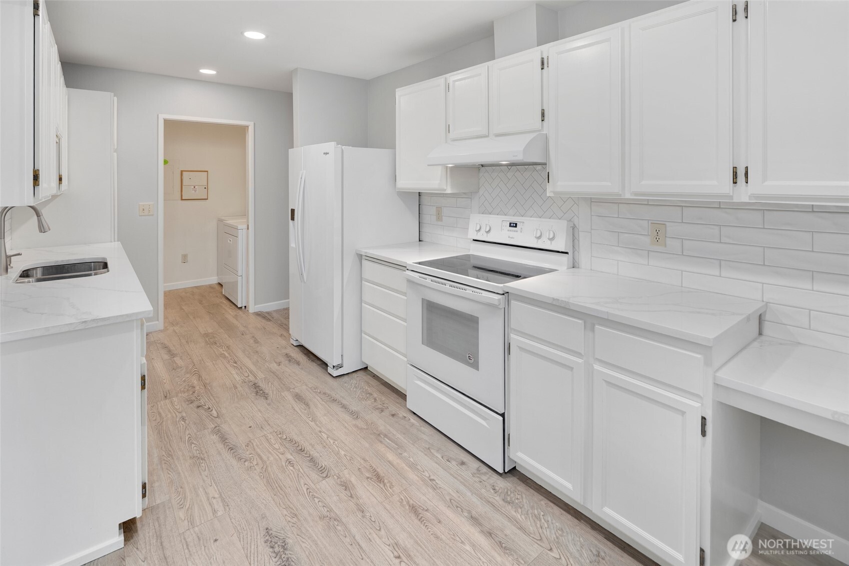 4084 220th Place SE Unit: 1038
