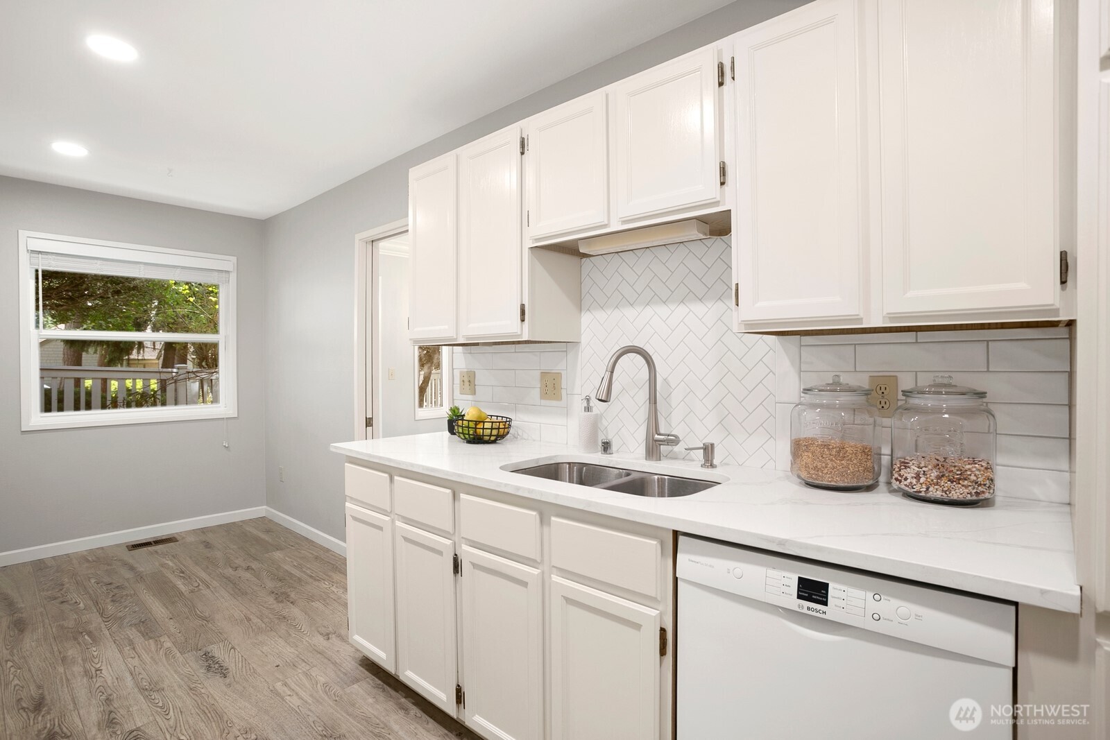 4084 220th Place SE Unit: 1038