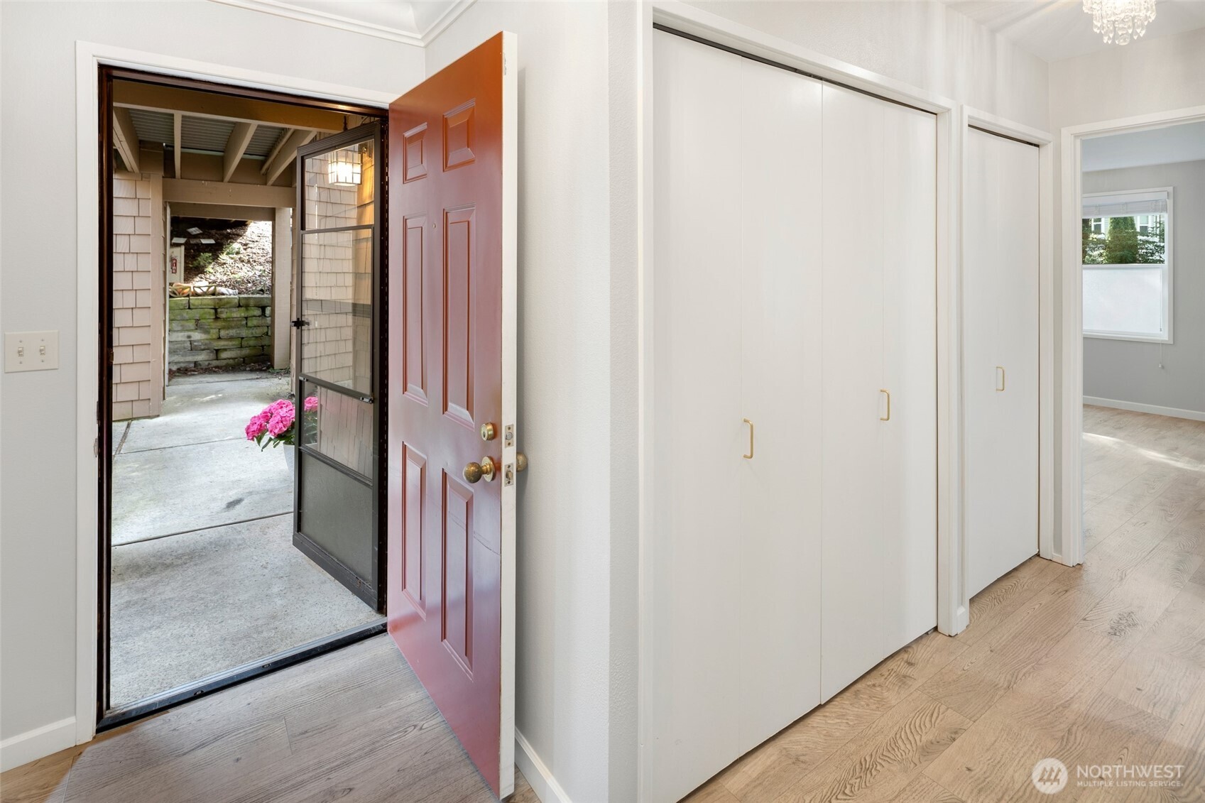 4084 220th Place SE Unit: 1038