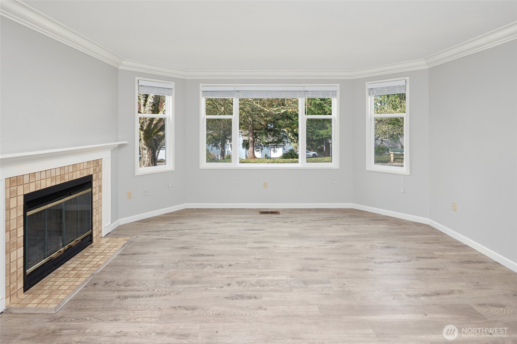 4084 220th Place SE Unit: 1038