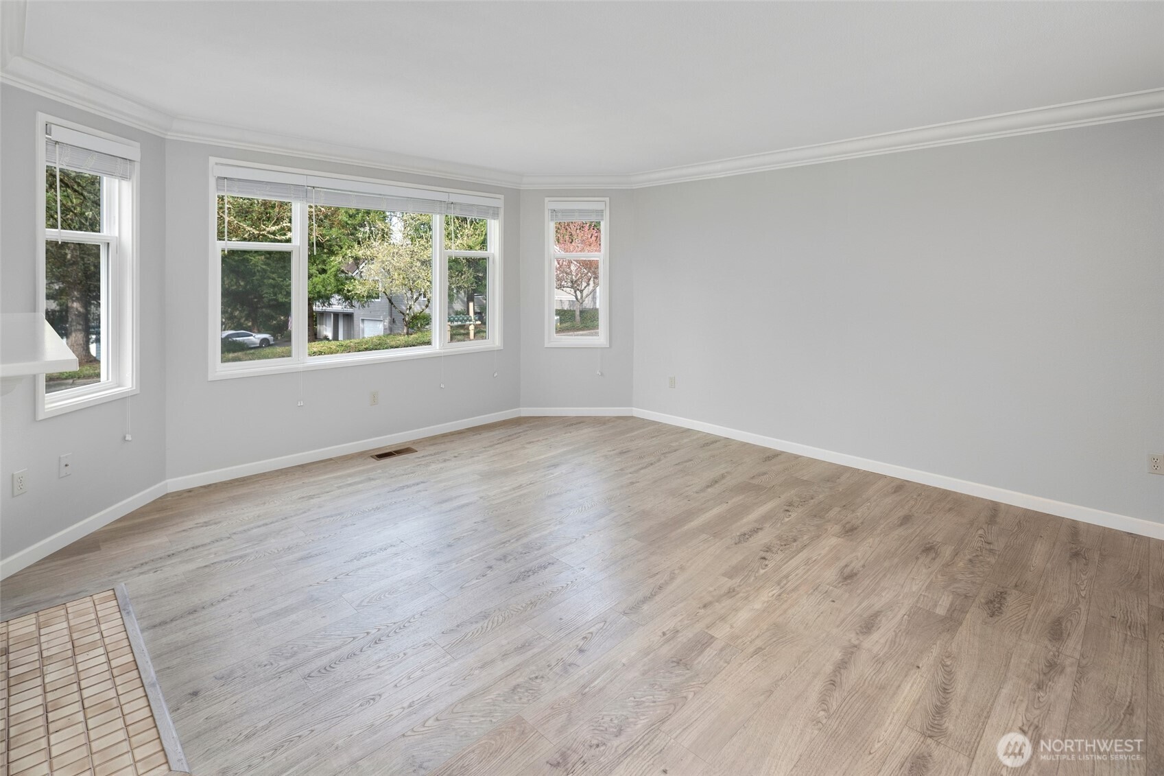 4084 220th Place SE Unit: 1038