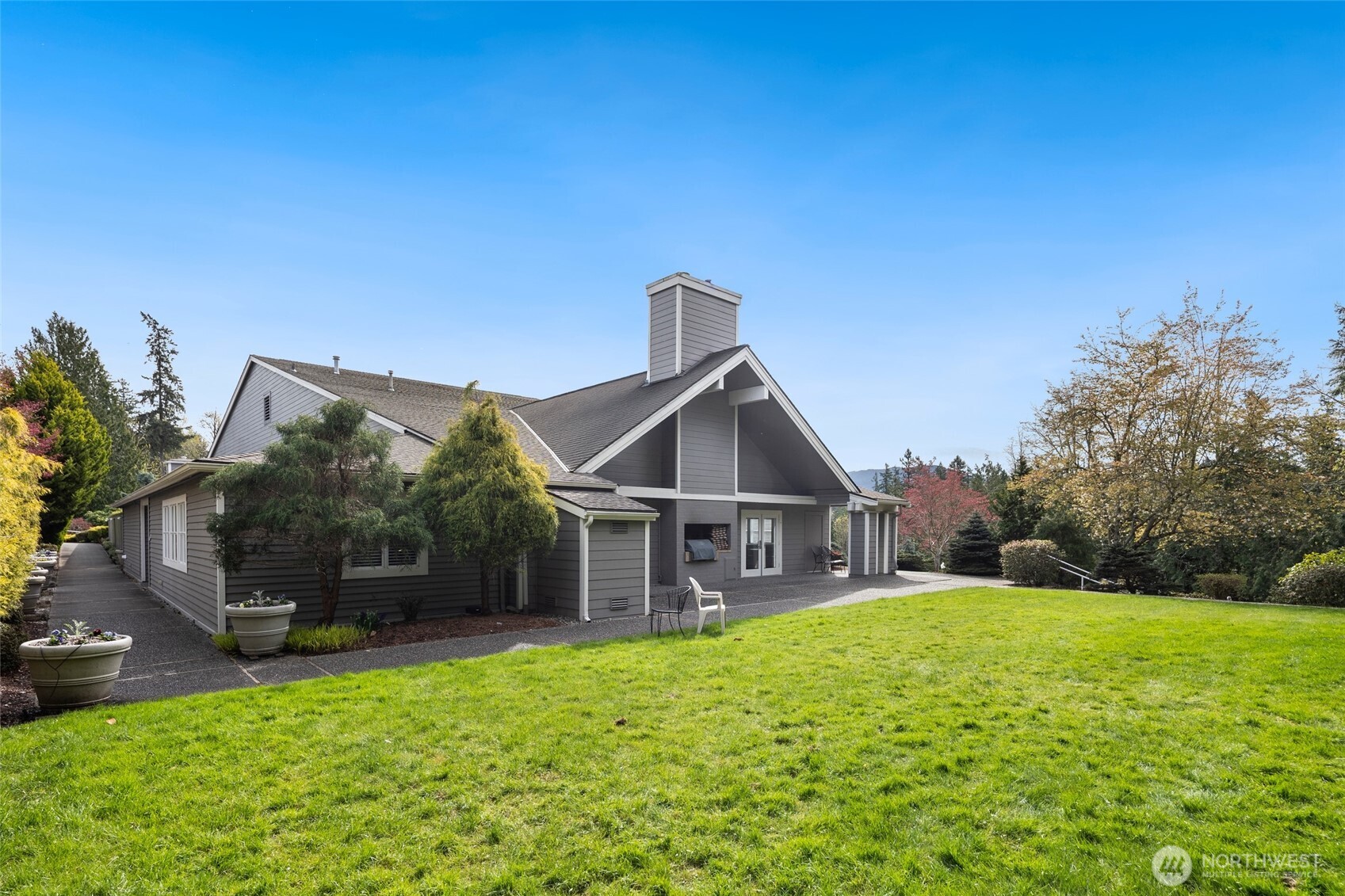 4084 220th Place SE Unit: 1038