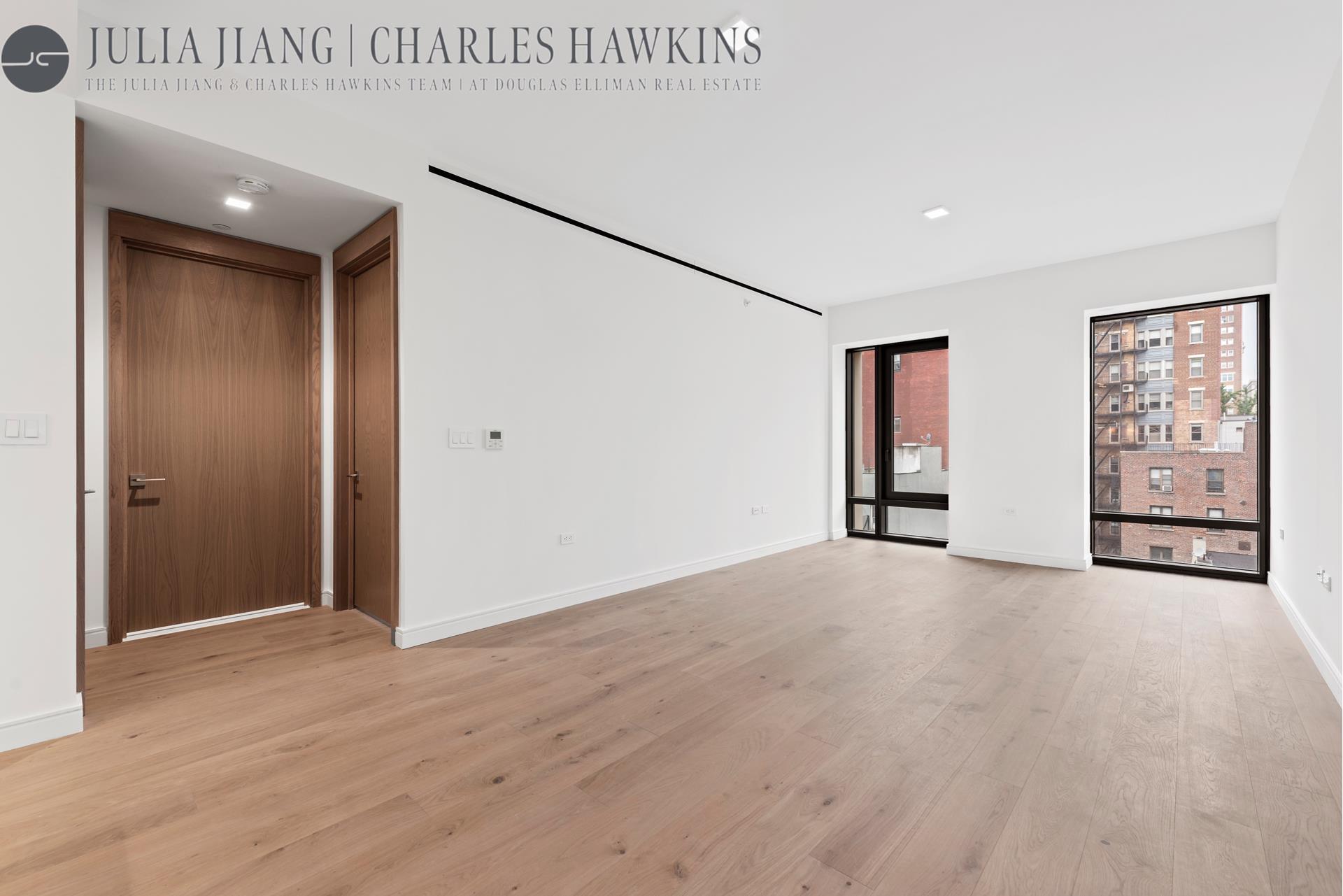 200 E 21ST Street 8B