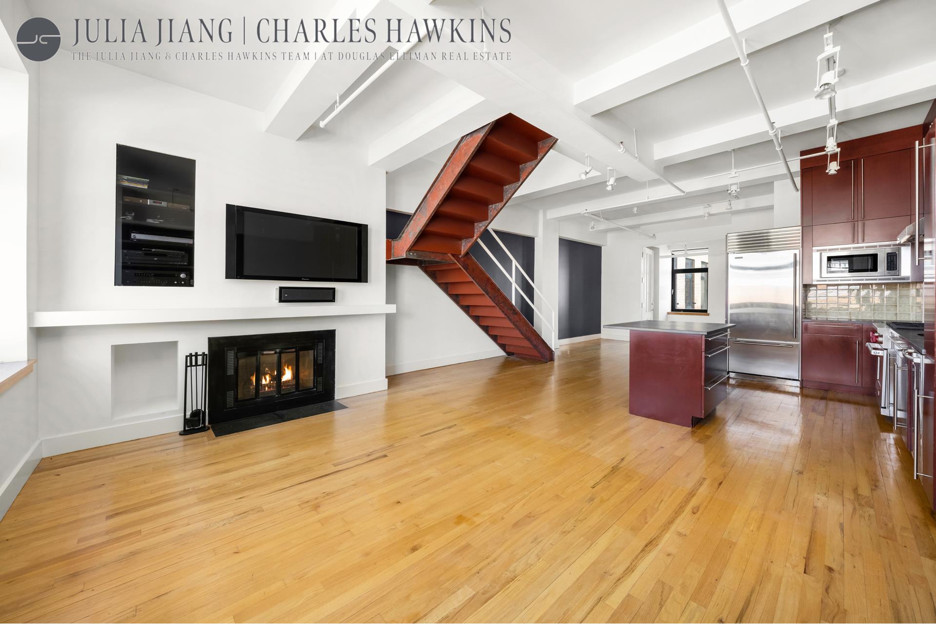 14 E 4TH Street 1111