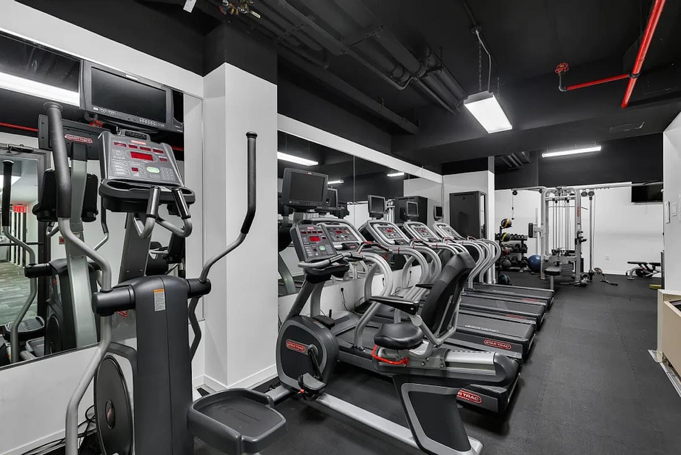 540 W 49TH Street 307S