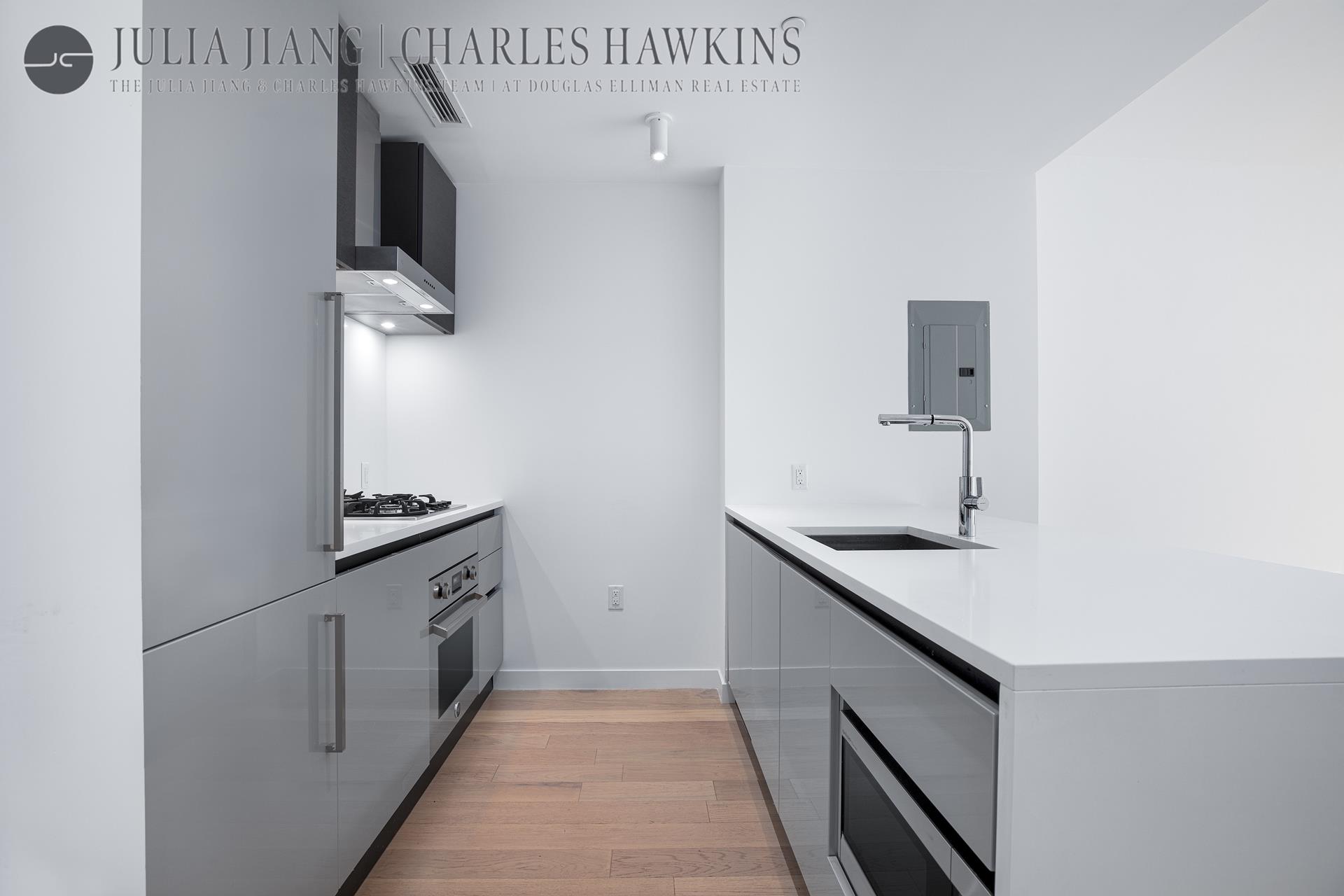 540 W 49TH Street 307S