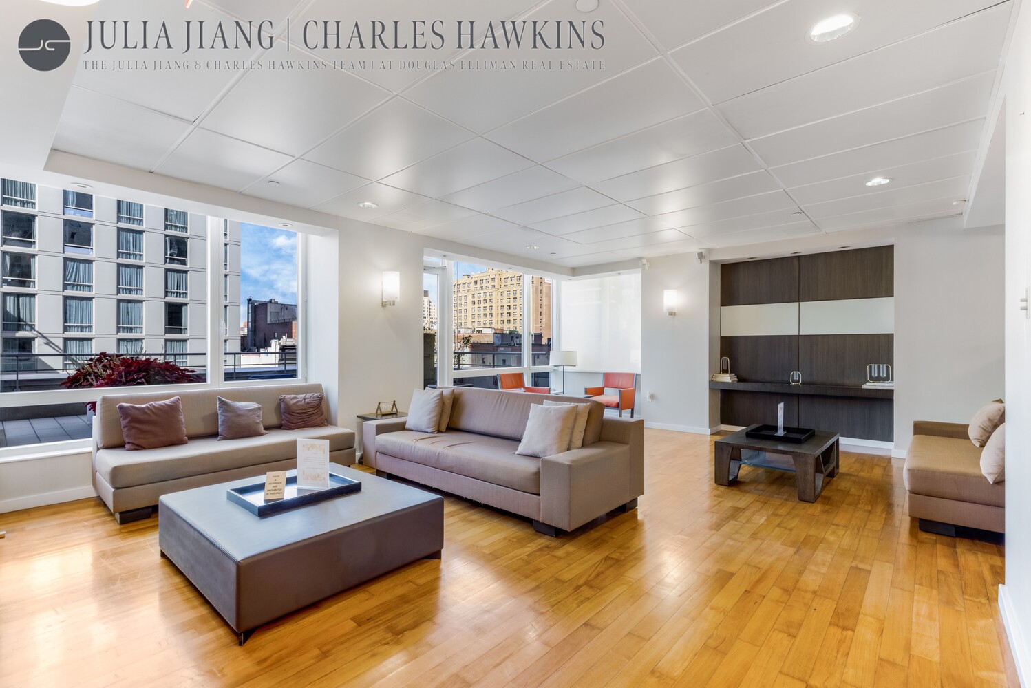 247 W 46TH Street 2202