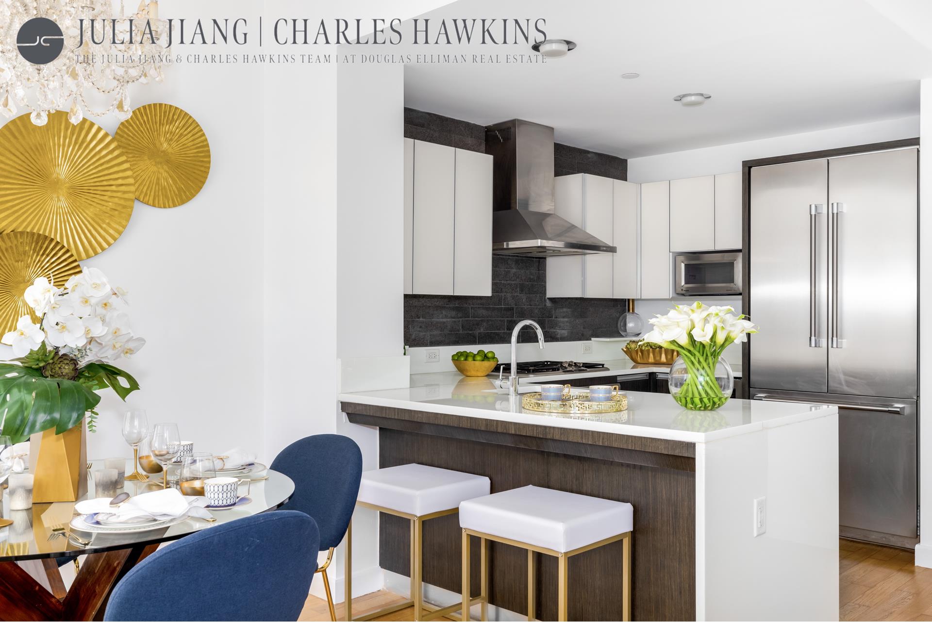 247 W 46TH Street 2202