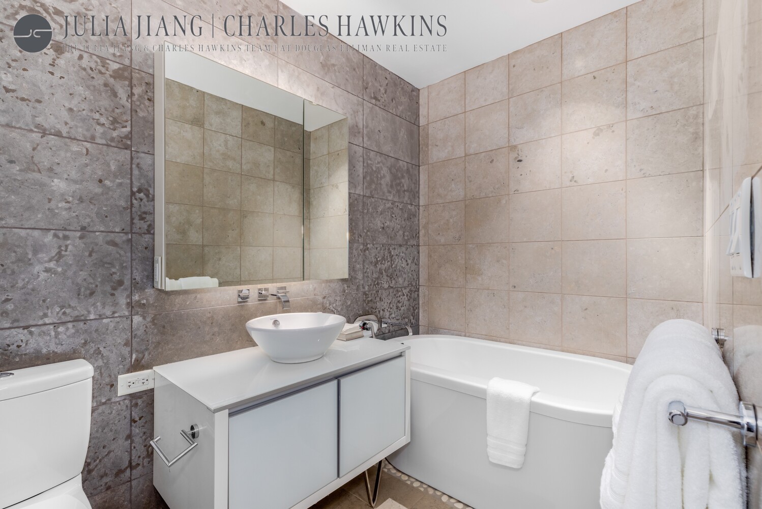 247 W 46TH Street 2202