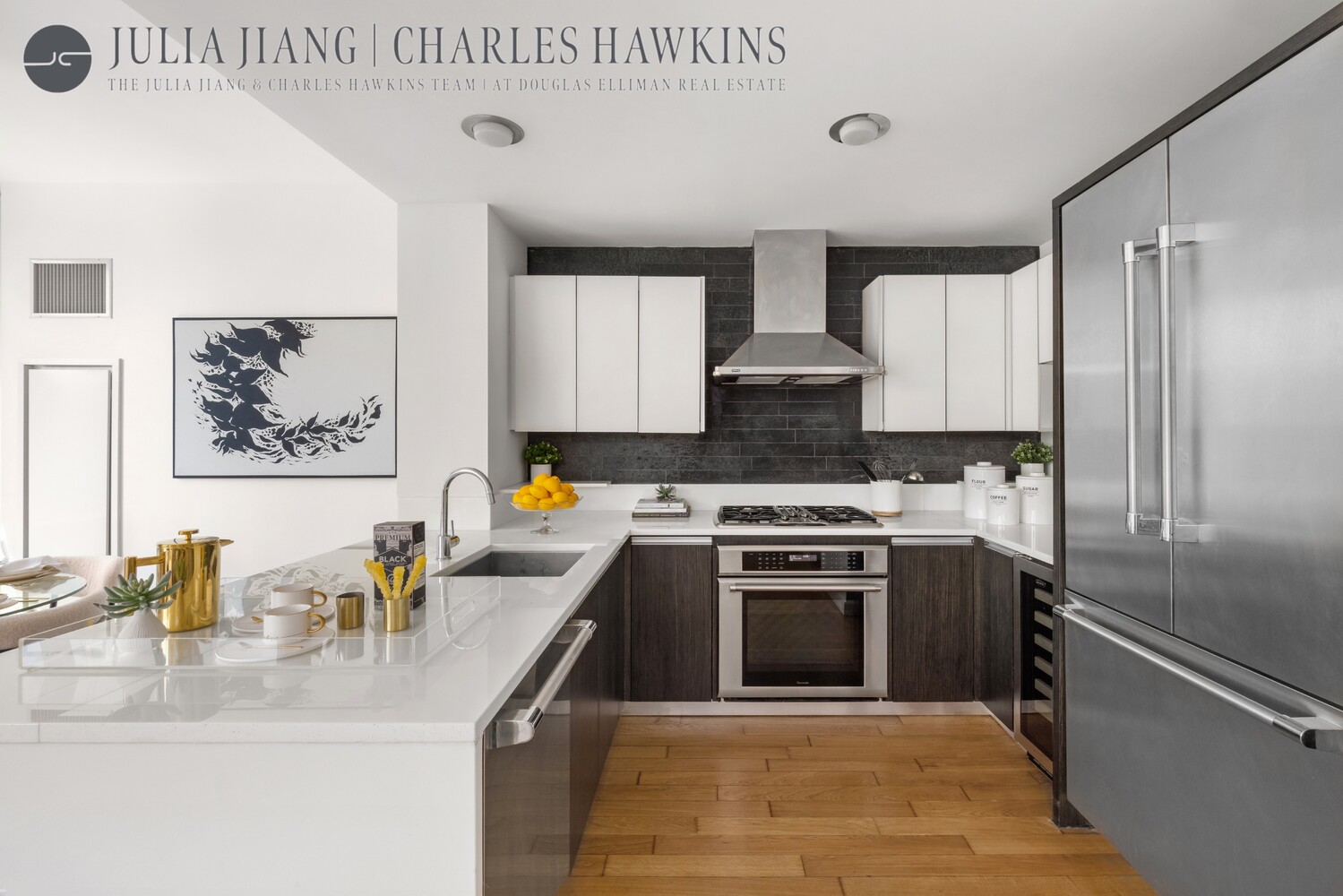 247 W 46TH Street 2202