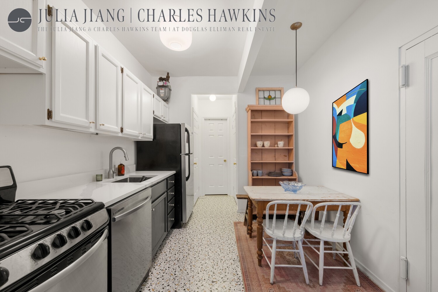 24 CORNELIA Street 2