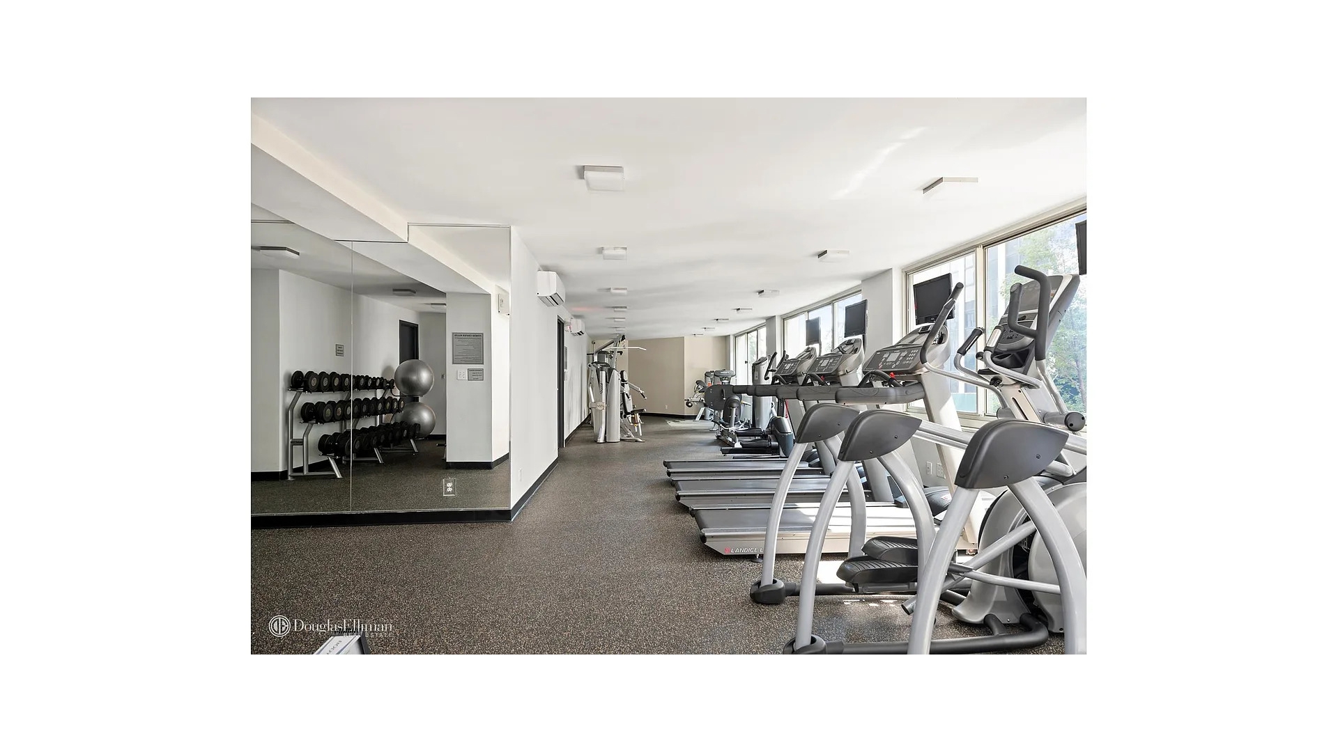 333 E 45TH Street 25A