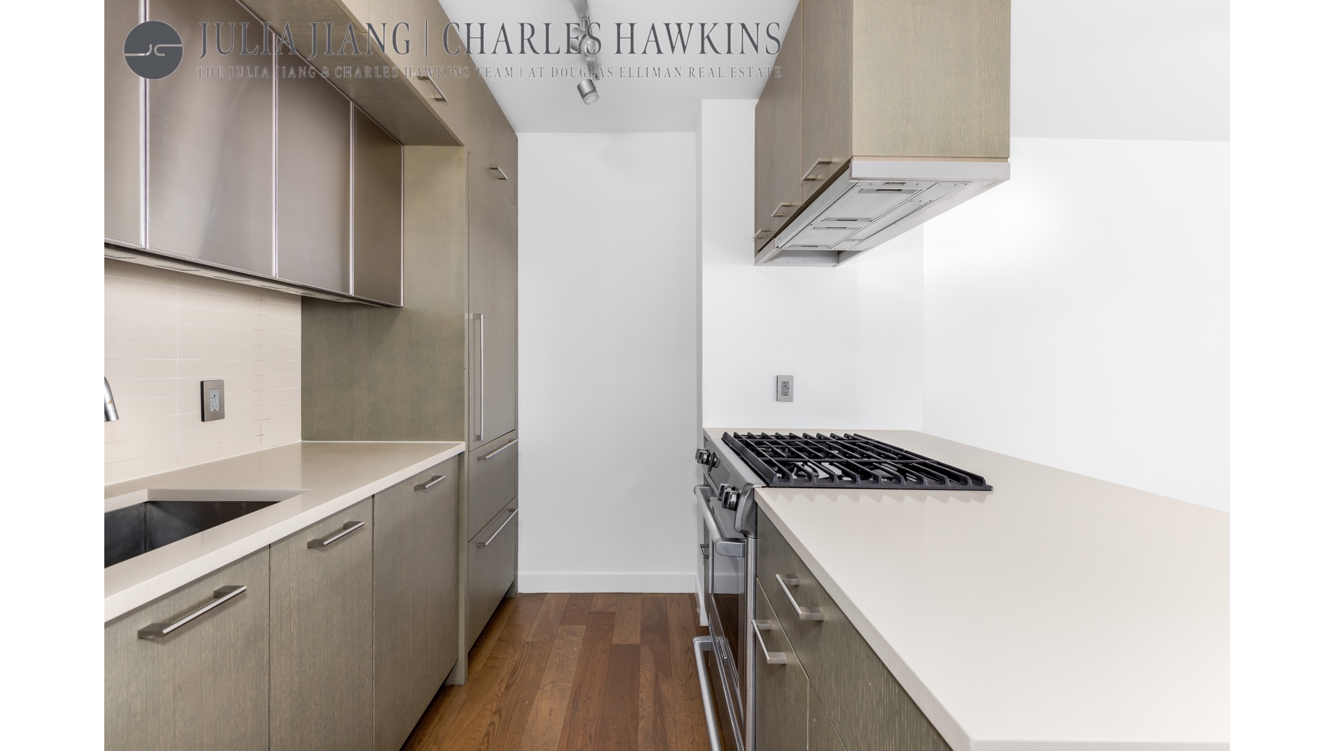 225 RECTOR Place 22E