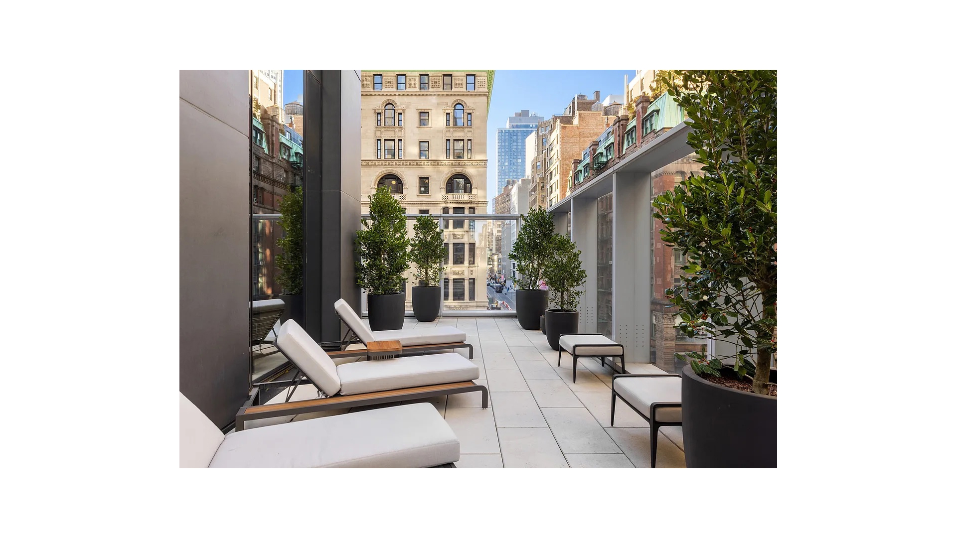 277 5TH Avenue 14B