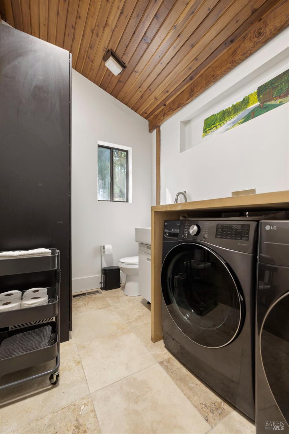 16798 Armstrong Woods Road