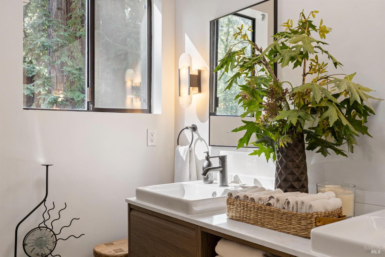 16798 Armstrong Woods Road