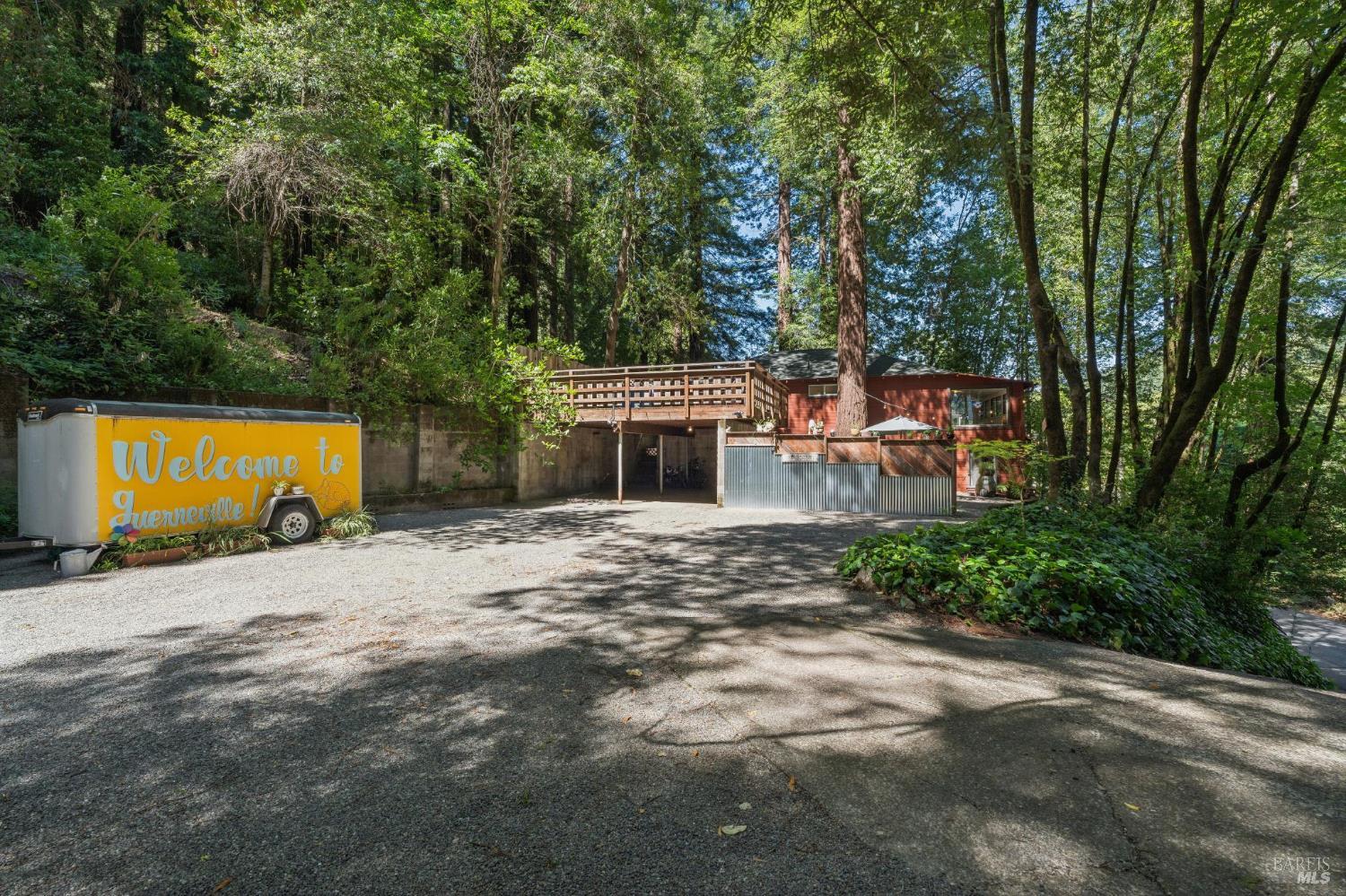 15372 Old River Road