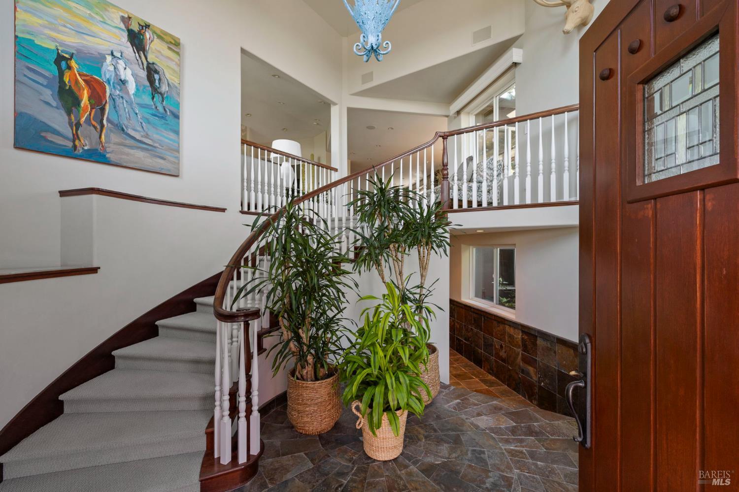 2563 Laguna Road