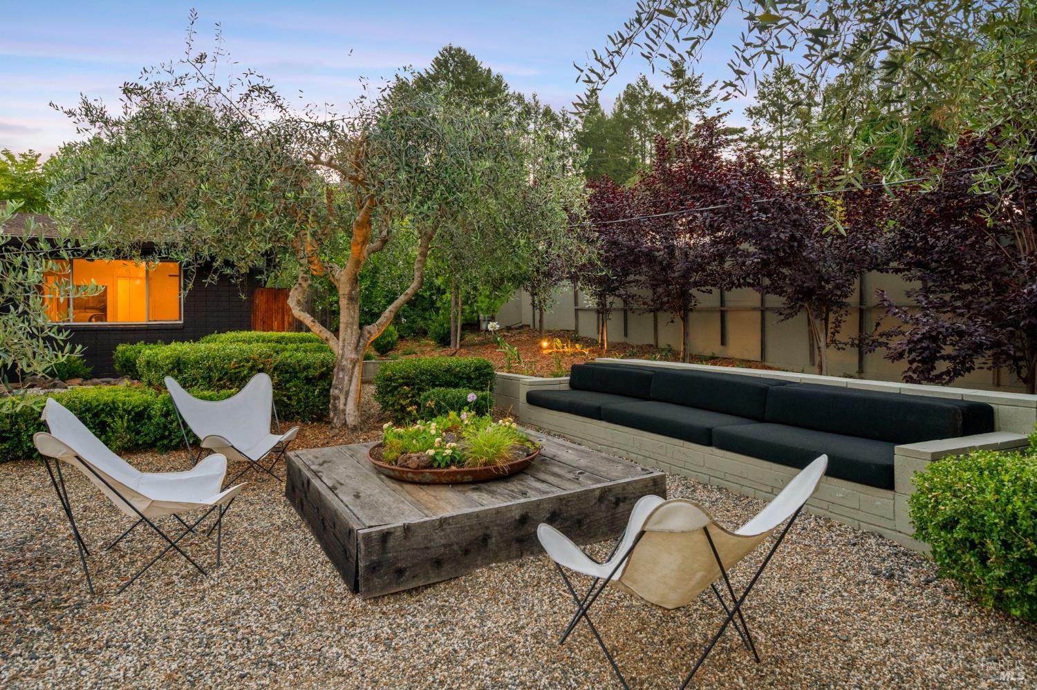 7480 Poplar Drive