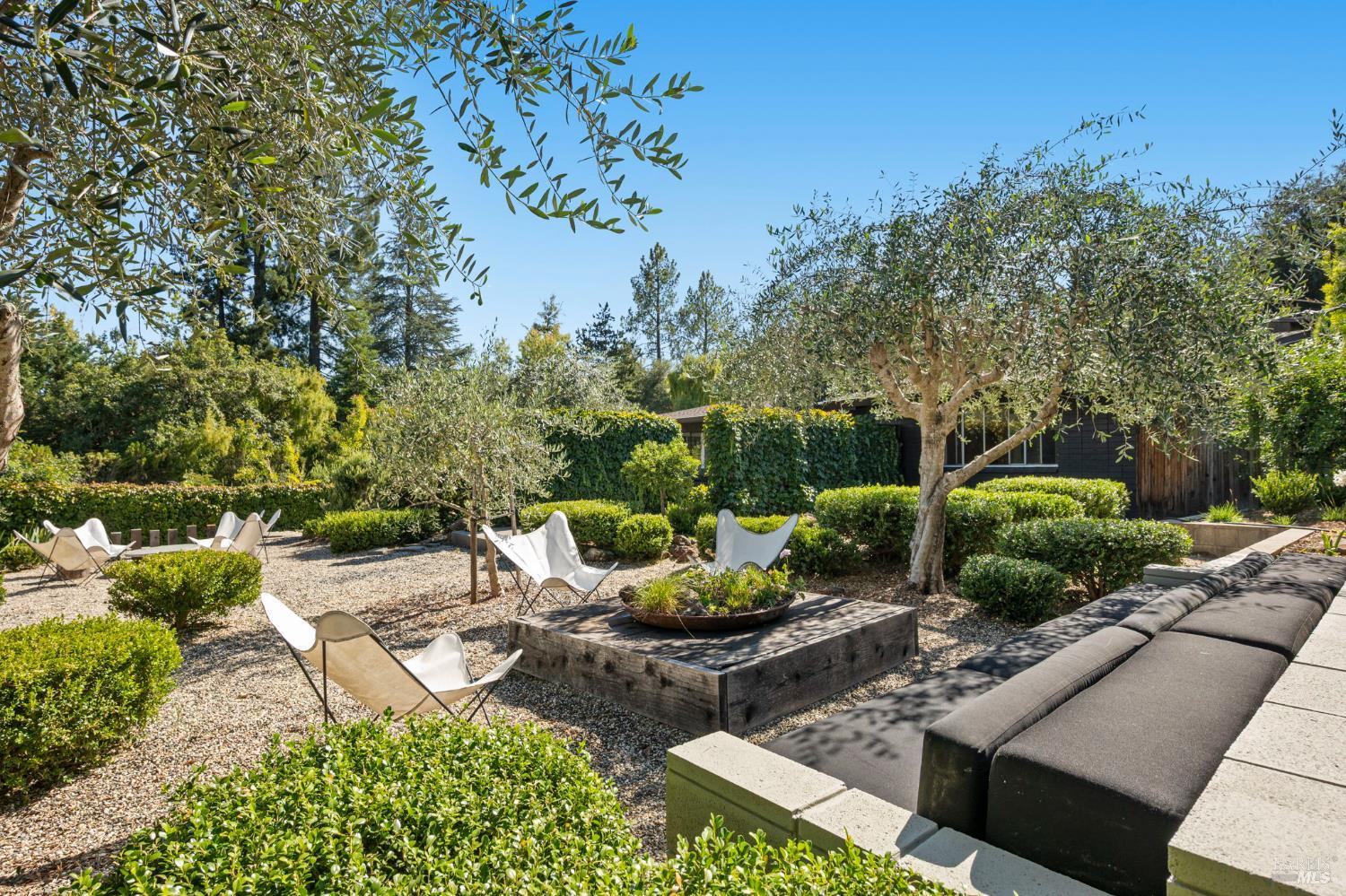 7480 Poplar Drive