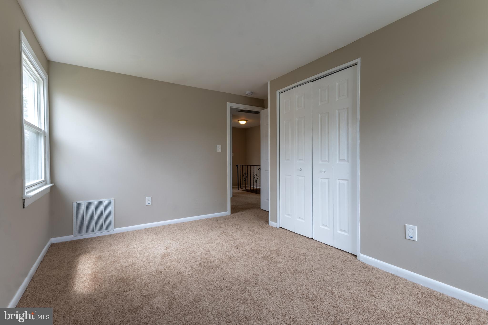 8 BUXMONT LANE
