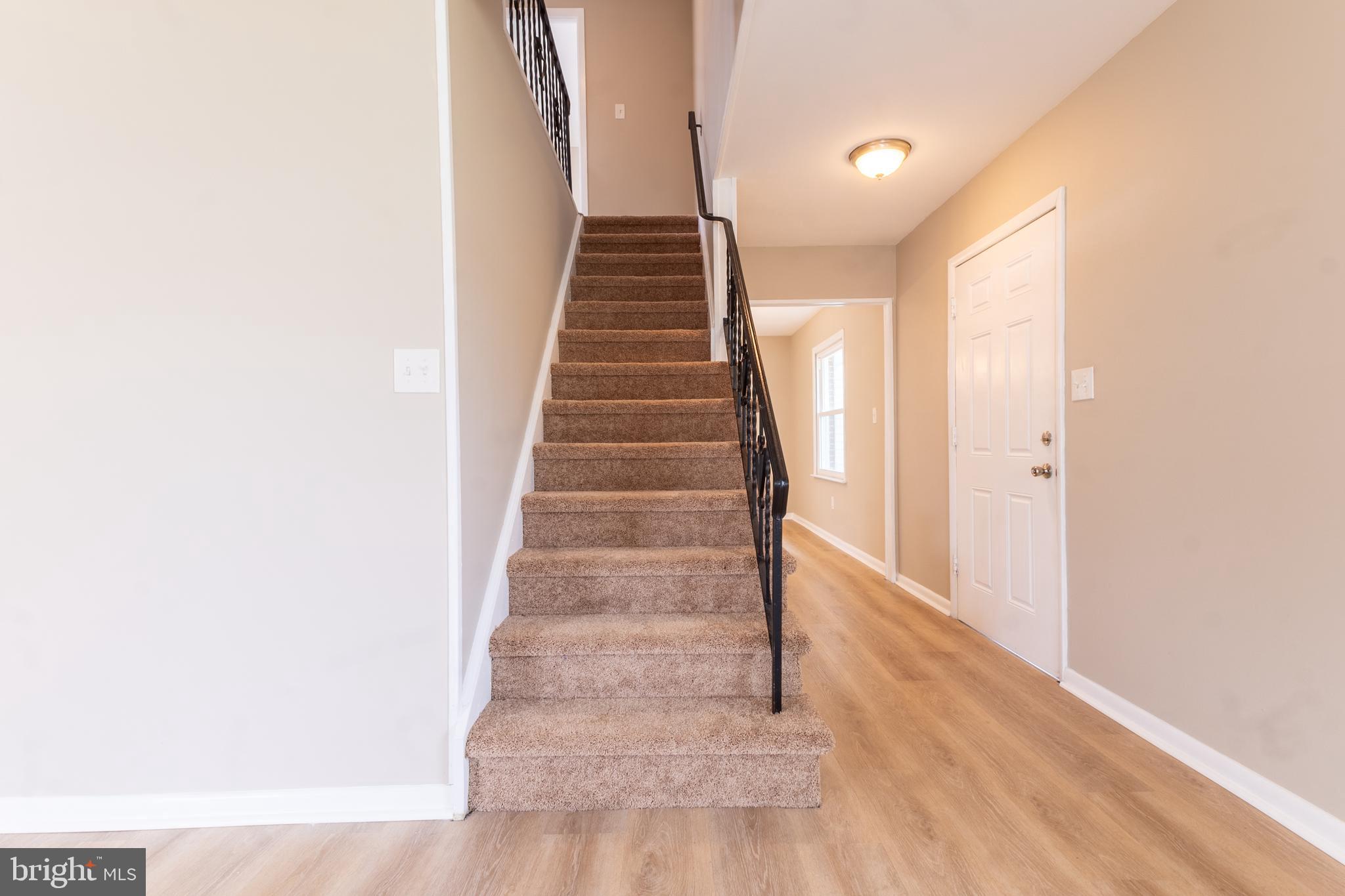 8 BUXMONT LANE