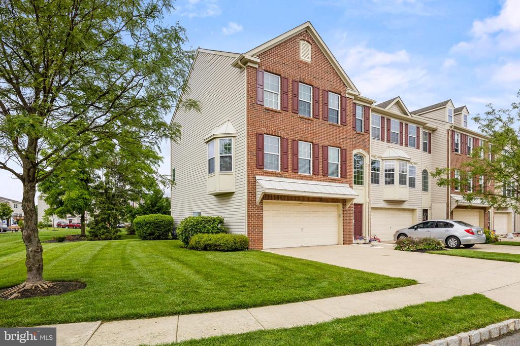 129 HELEN DRIVE