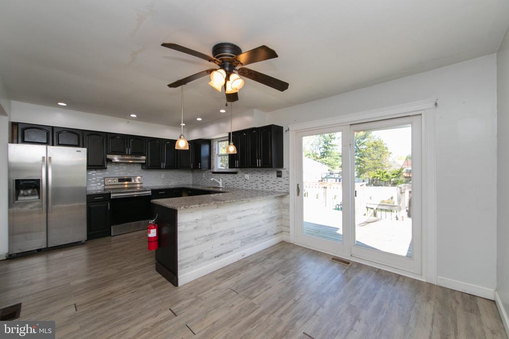 13 SPRING HOLLOW DRIVE