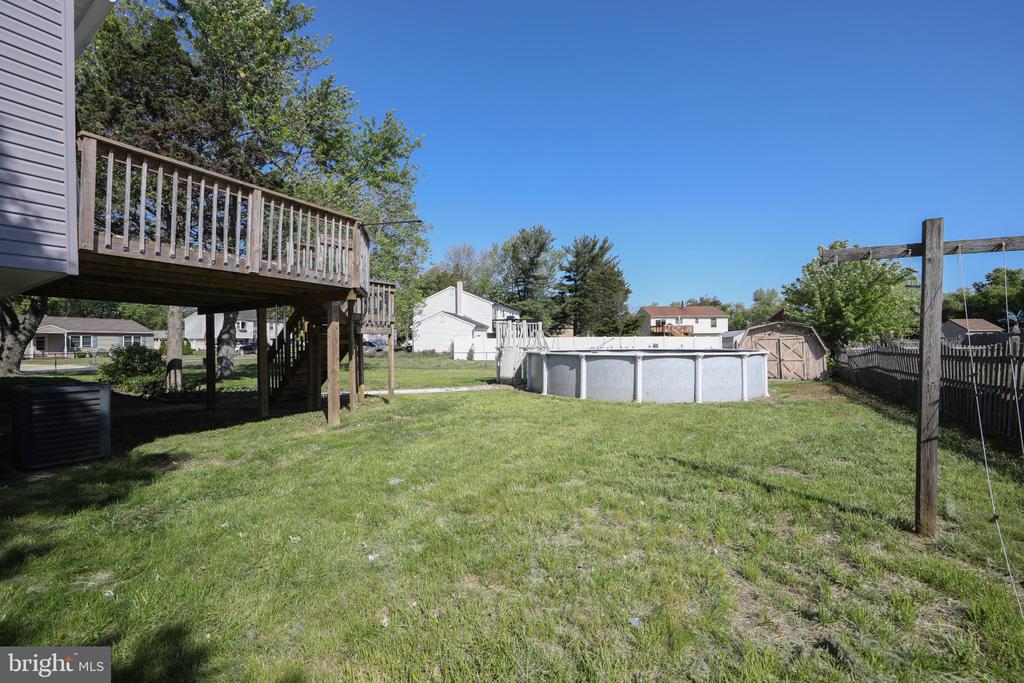13 SPRING HOLLOW DRIVE