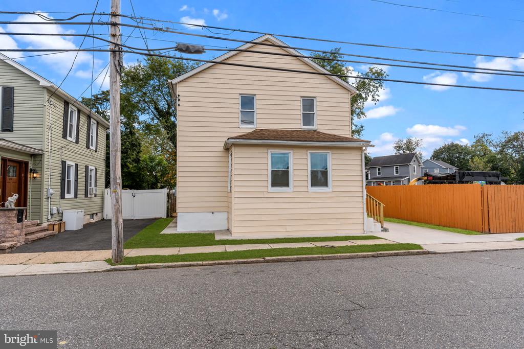 1043 PENN LINE ROAD