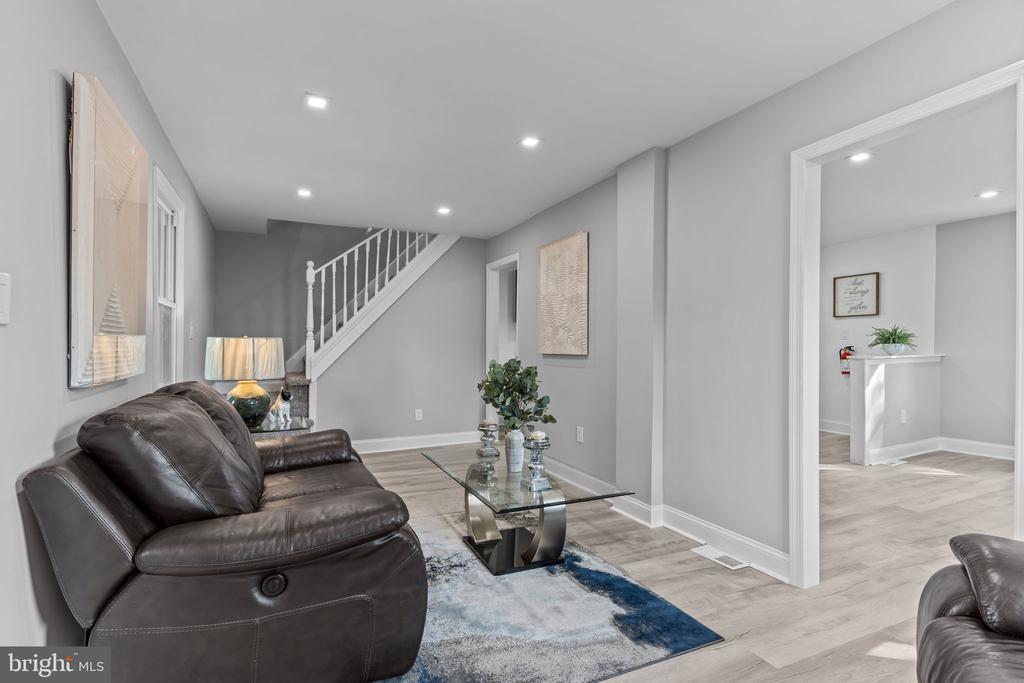1043 PENN LINE ROAD