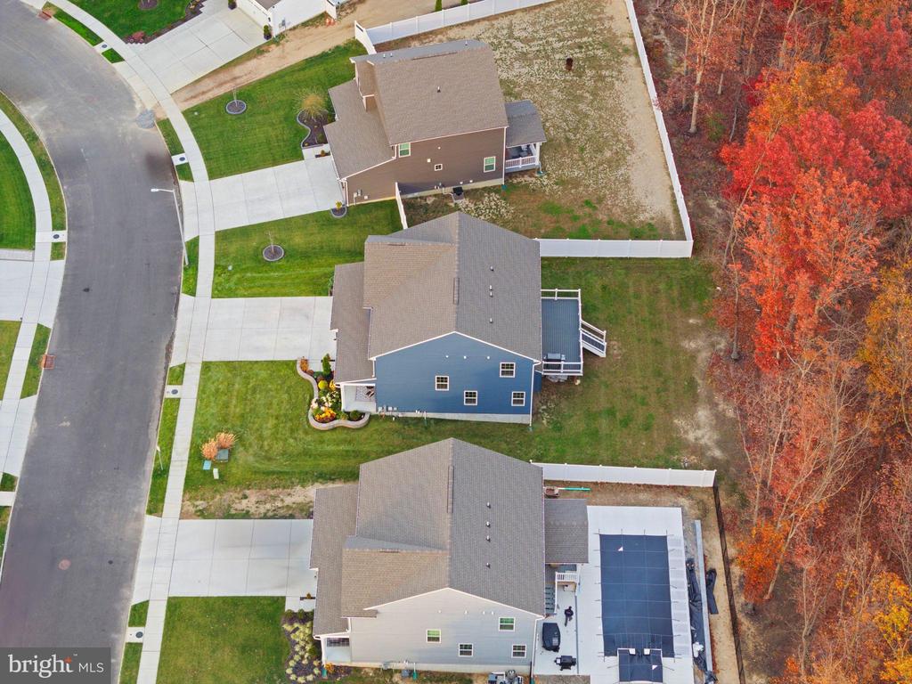 85 PRESLEY WAY