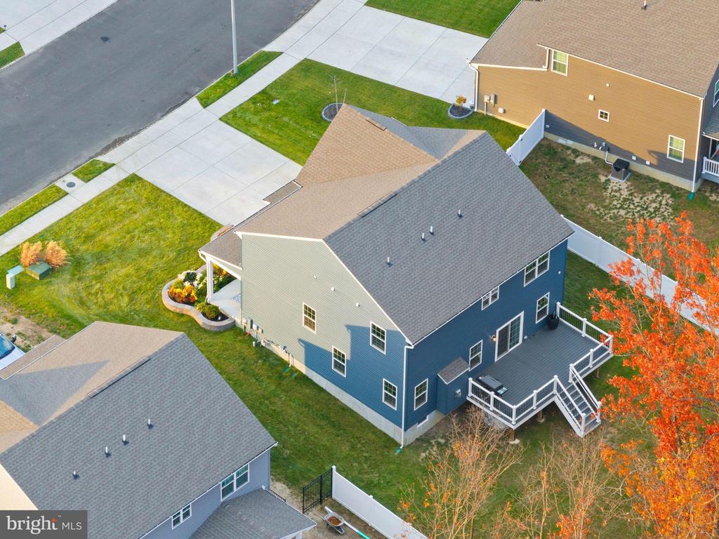85 PRESLEY WAY