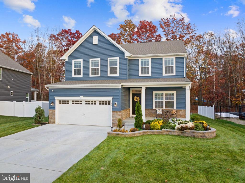 85 PRESLEY WAY