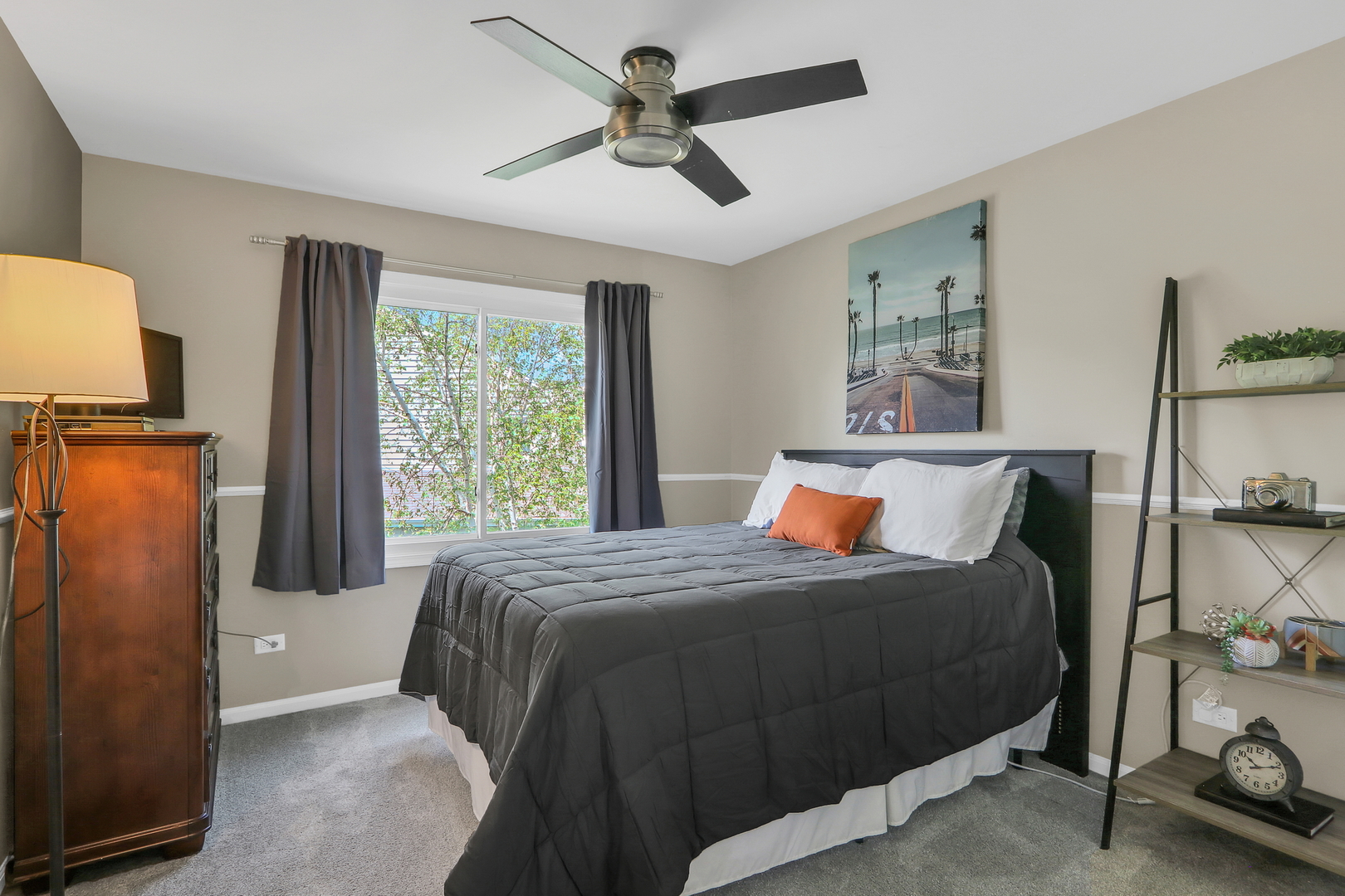 1441 Kingsbury Court