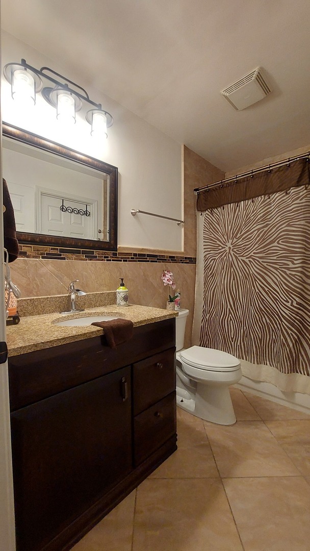 7546 Bristol Lane Unit: 1