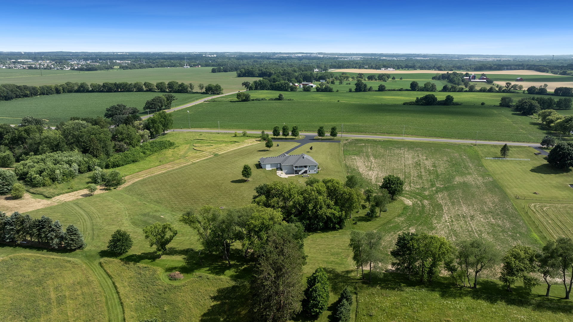 2776 SQUAW PRAIRIE Road