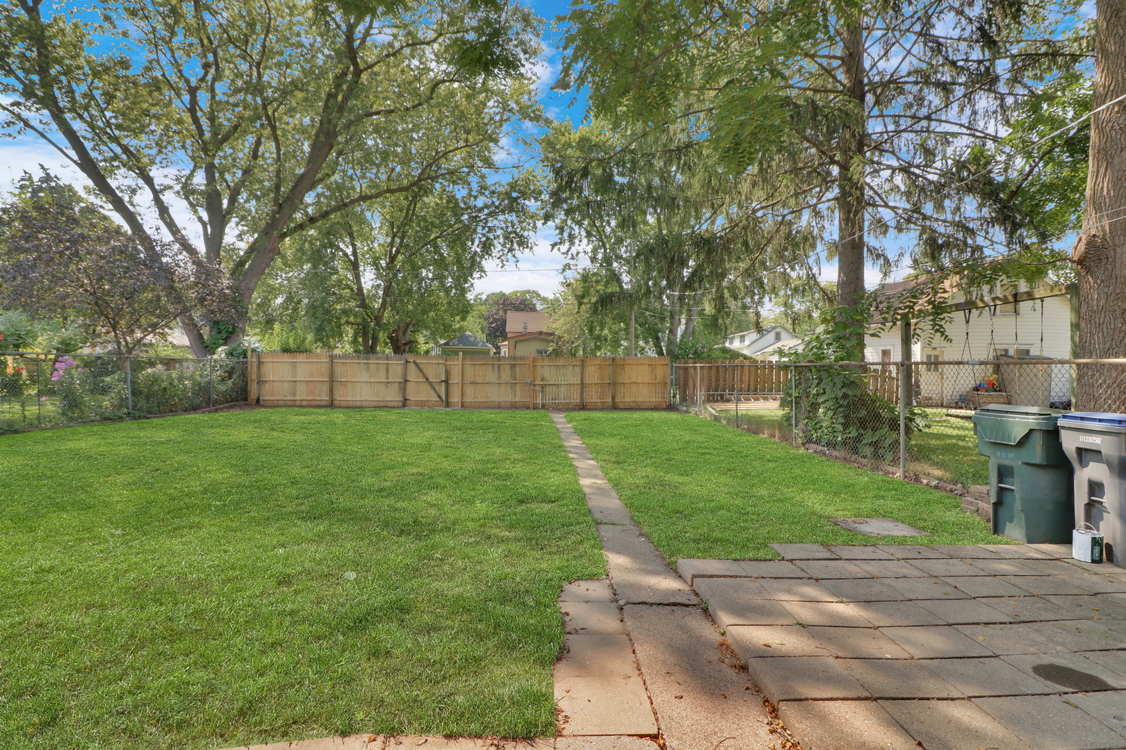 3004 Emmaus Avenue