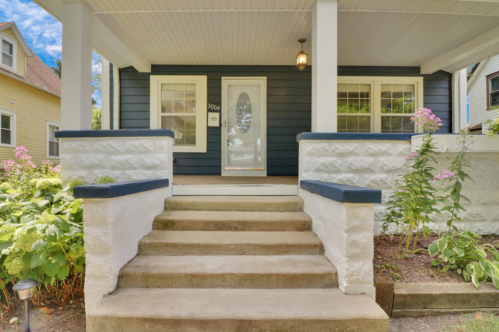 3004 Emmaus Avenue