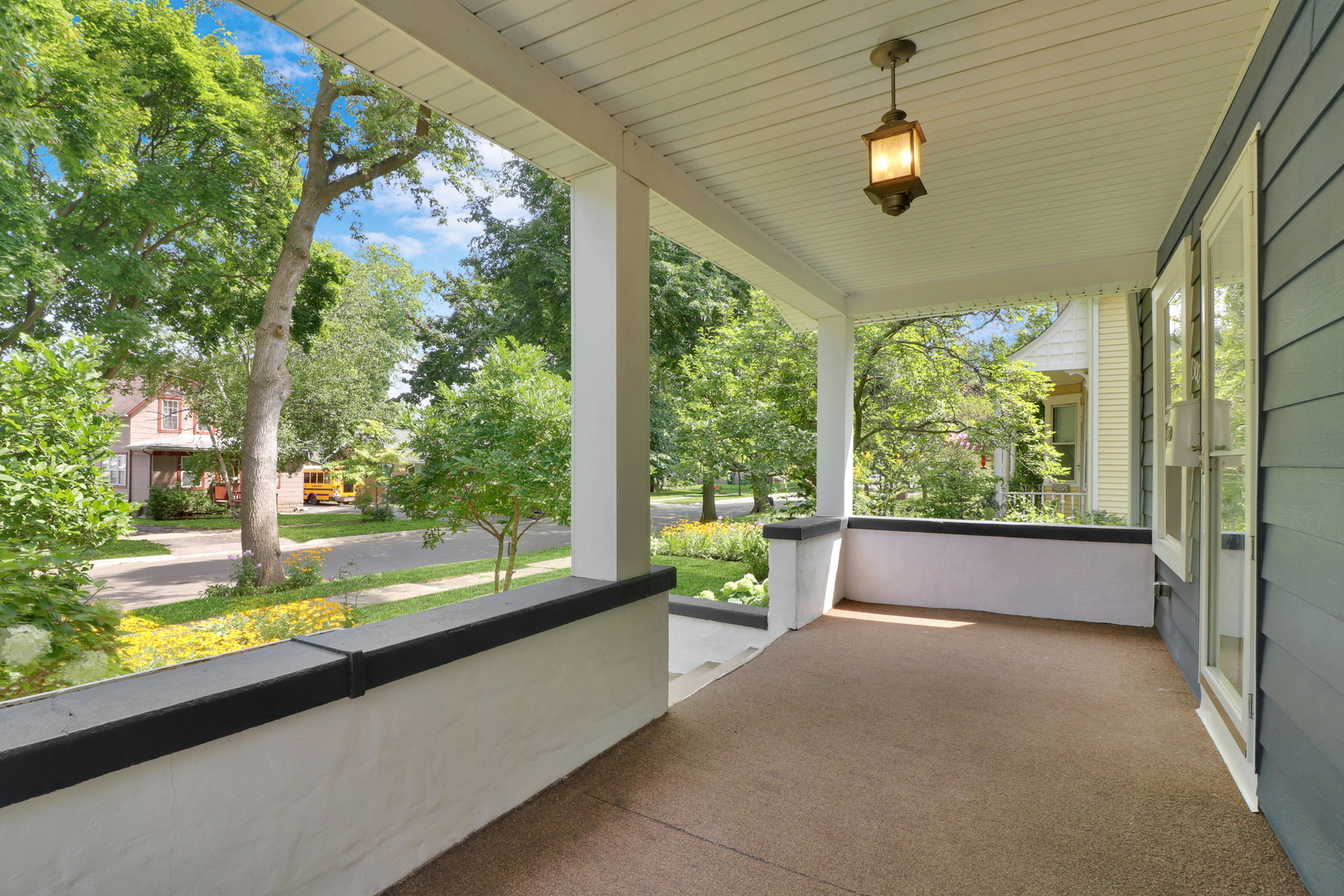 3004 Emmaus Avenue