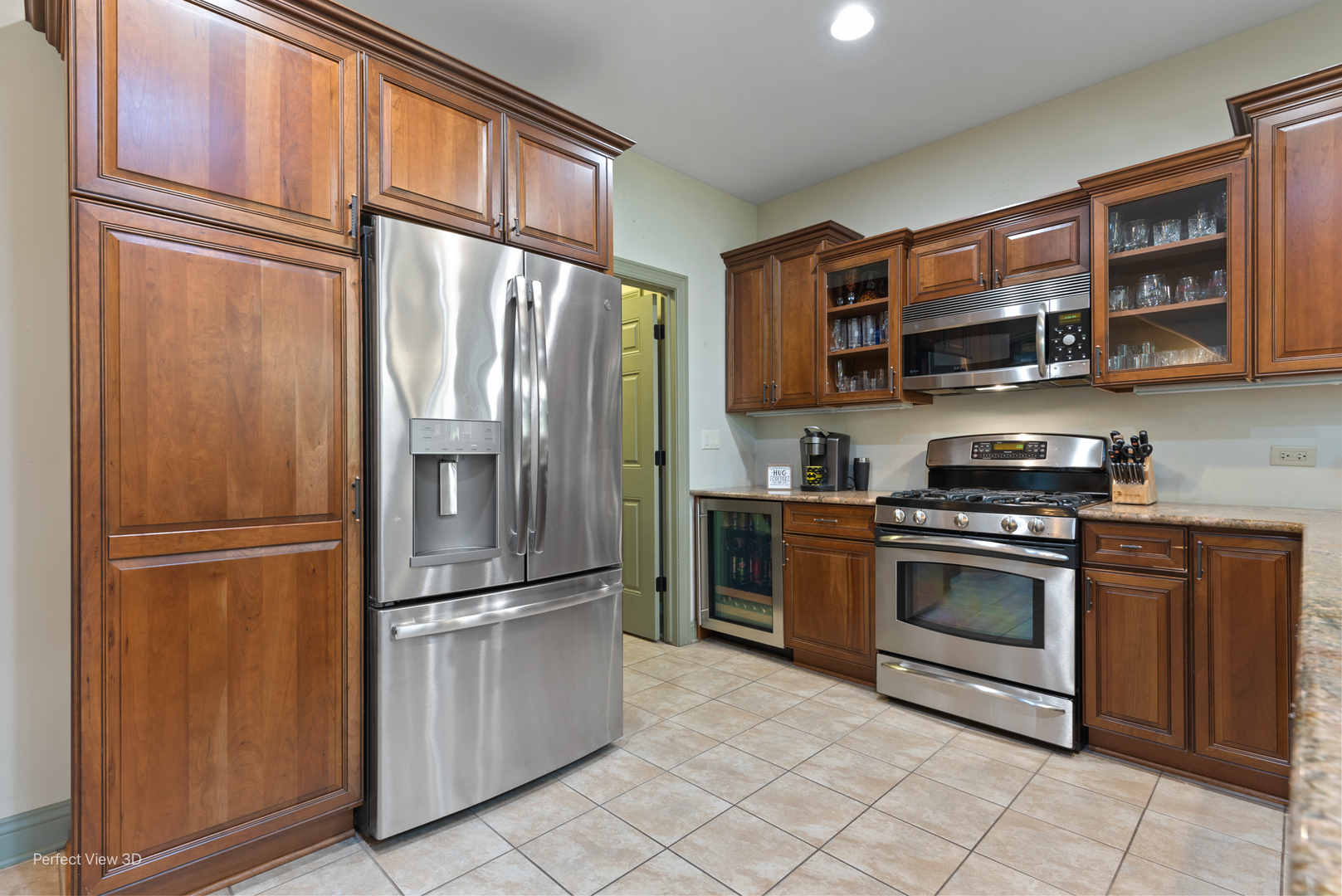 1008 Inverness Drive