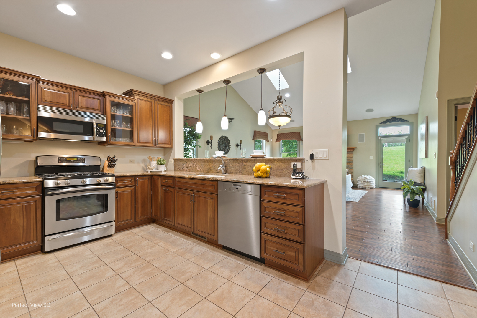 1008 Inverness Drive