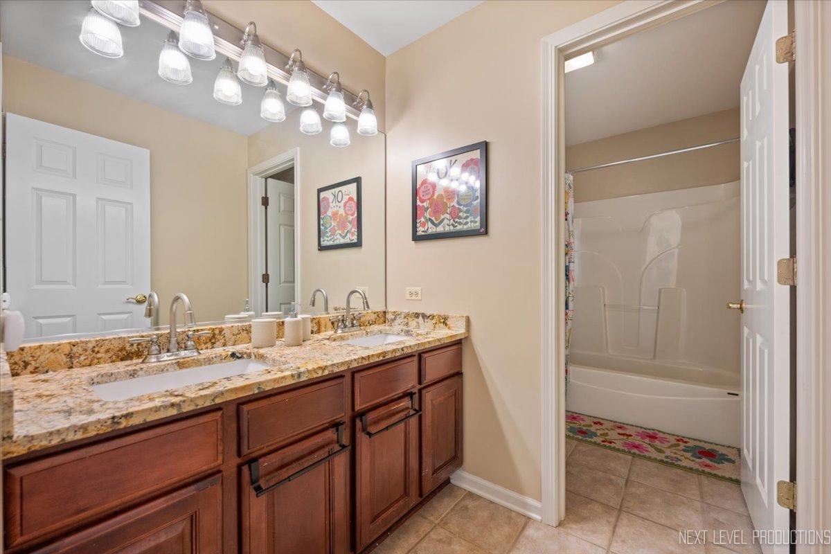 2236 Red Maple Lane