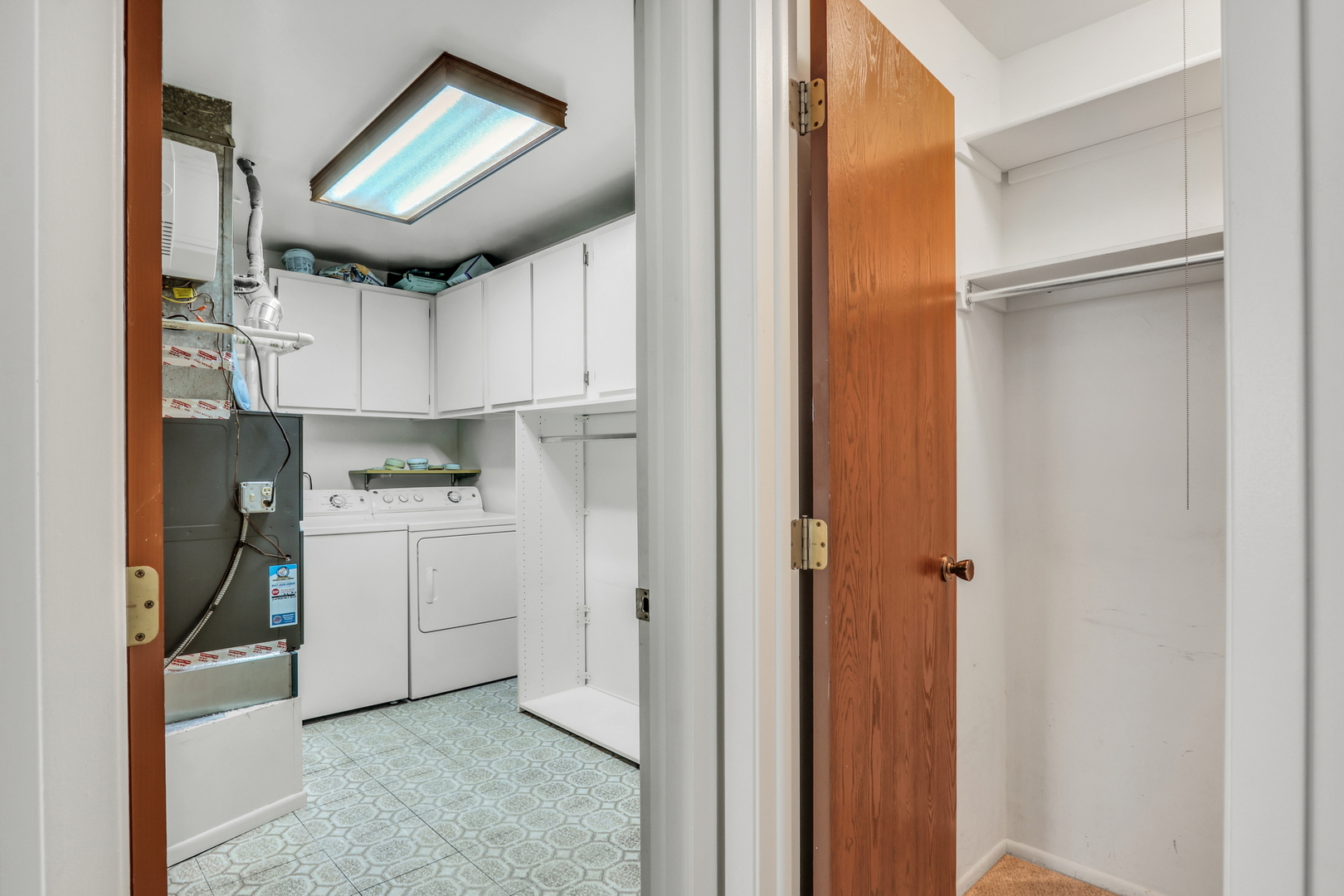 1147 Auburn Lane Unit: 1147