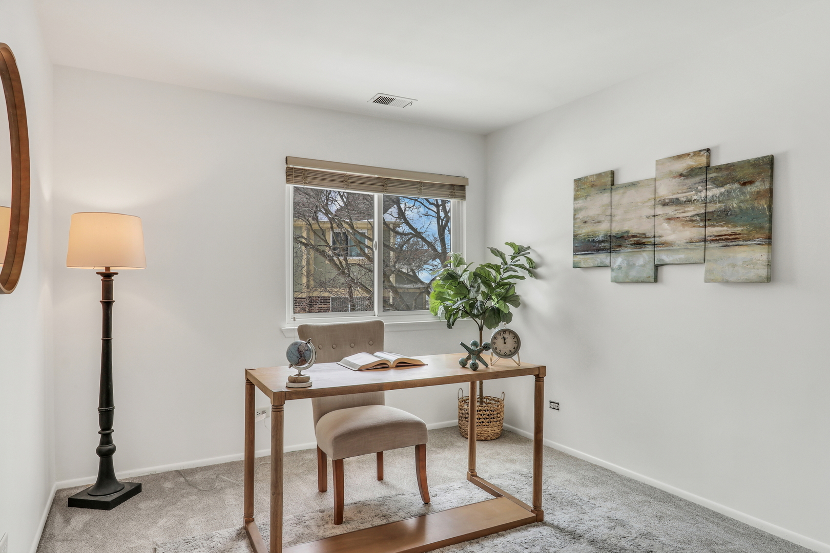 1147 Auburn Lane Unit: 1147